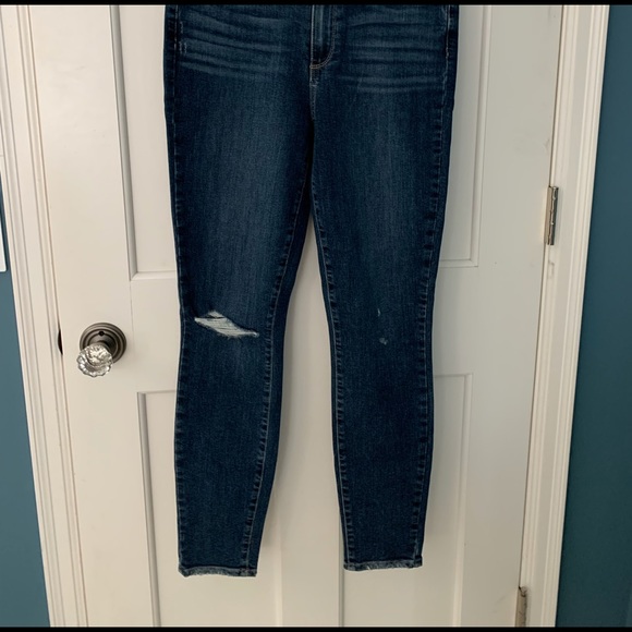 Paige skinny jeans. - Picture 2 of 6
